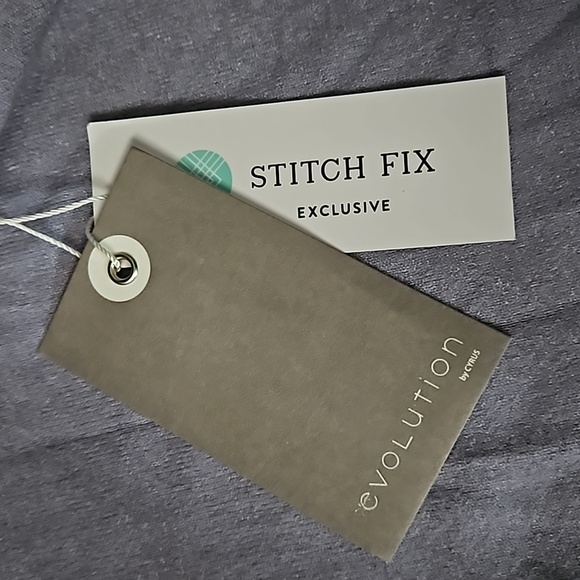 *NWT* Evolution by Cyrus Scalloped Trim Cardigan Sweater - Picture 8 of 8